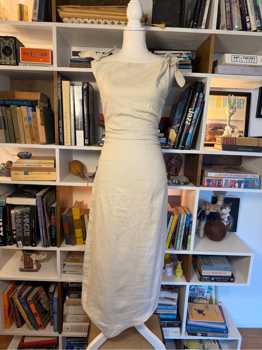 Elegant Tie-Shoulder Linen Dress in Natural